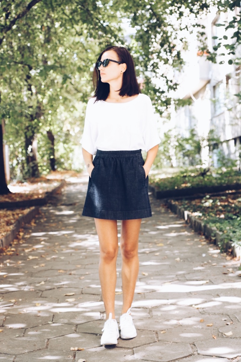 Denim skirt with hot sale white shoes